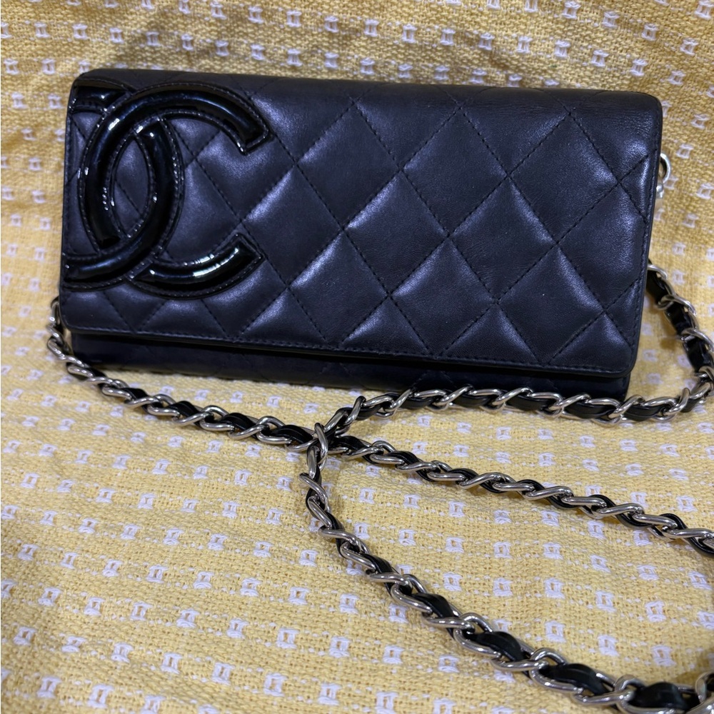 Sold / $900 Channel caviar leather wallet / cross body